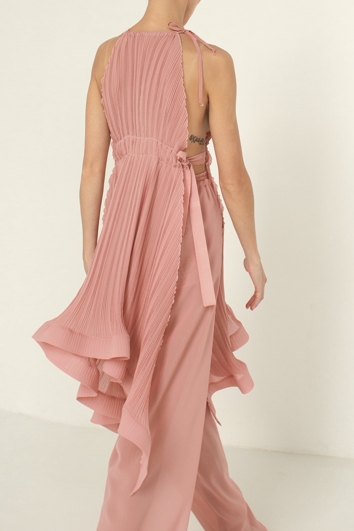 Asymmetric transformer plisse chiffon dress