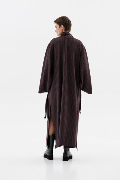 Драпірований вовняний піджак у тонку смужку