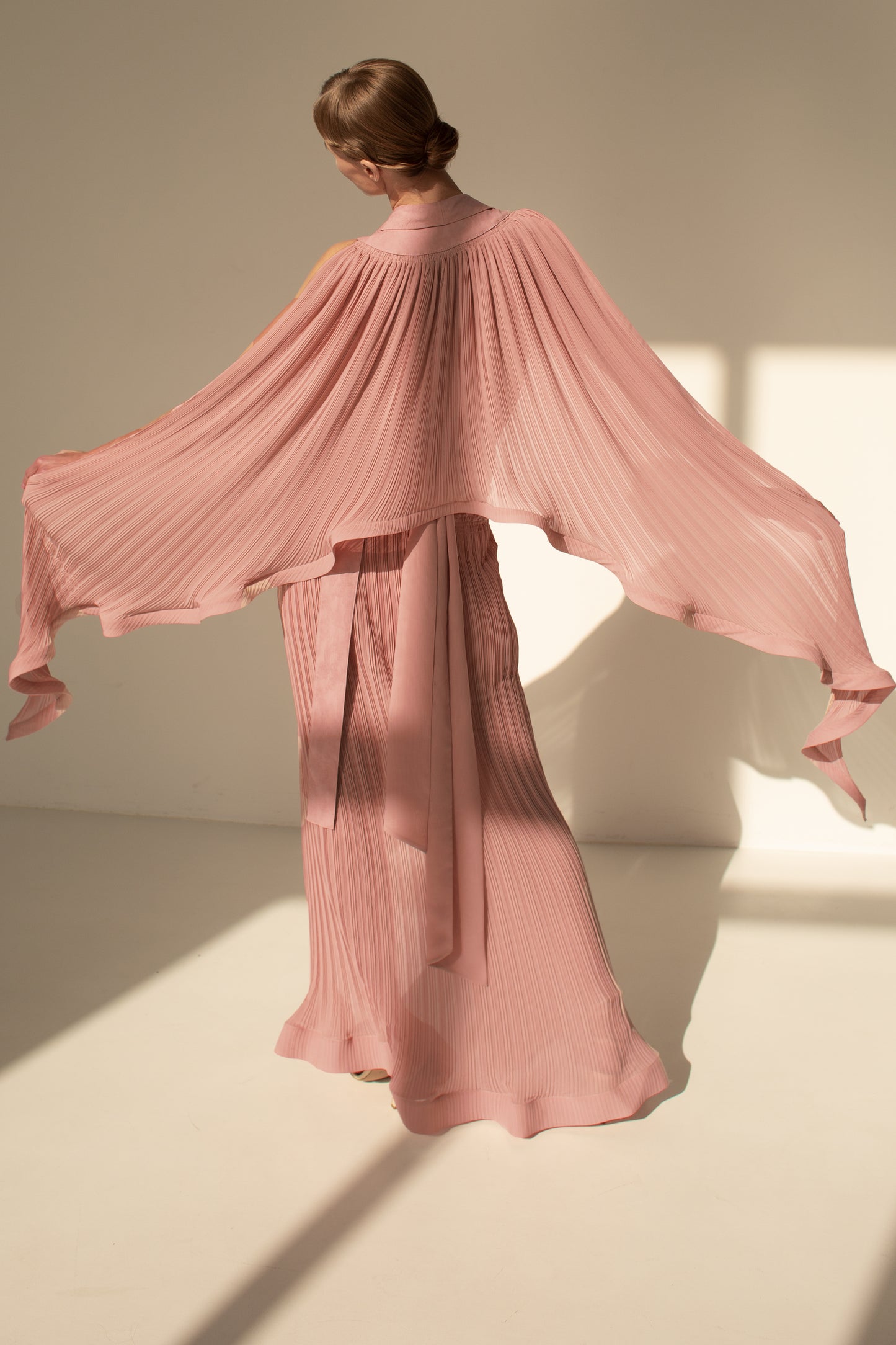 Cropped chiffon plisse jacquard top cape