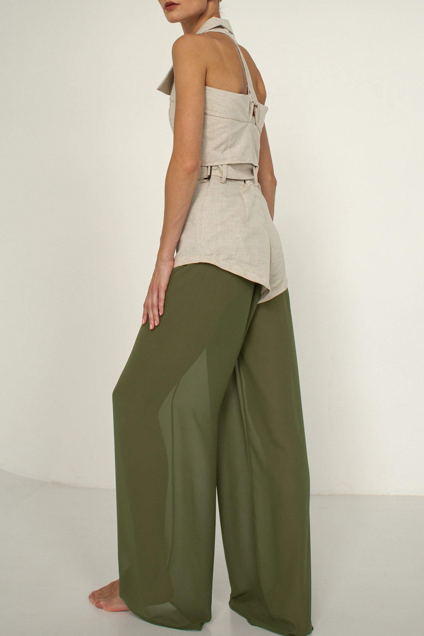 Cropped organic cotton and hemp-blend  top